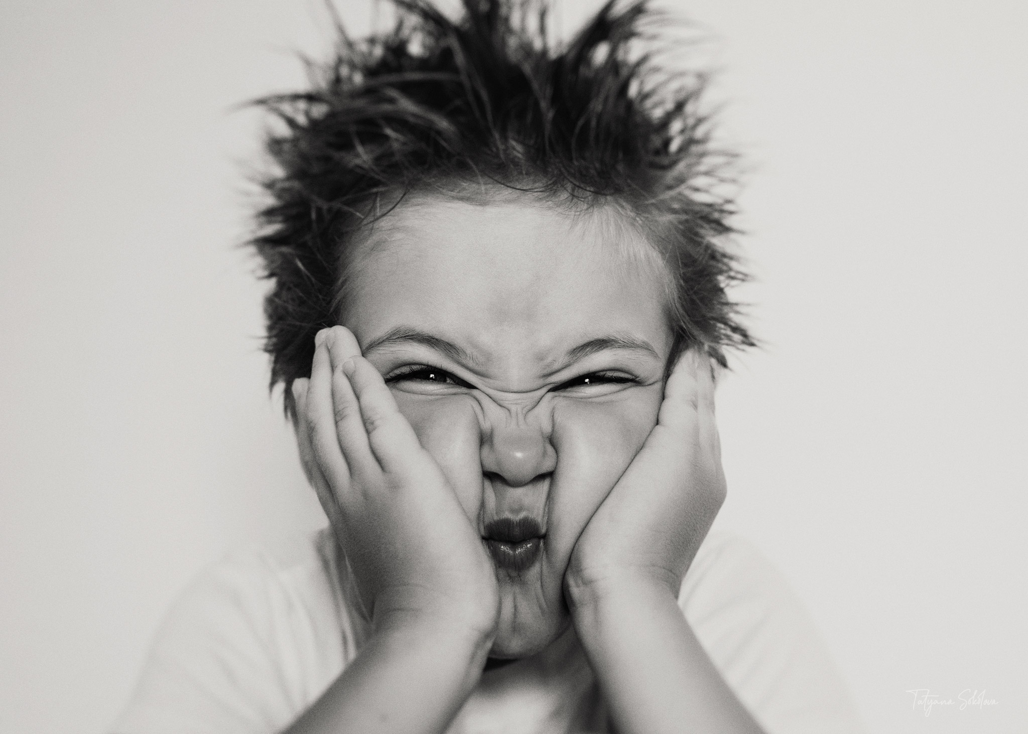 Lifestyle Child Photograher in Houston; Black and White Child Portrait