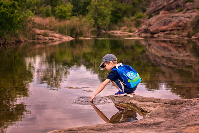 Houston Child and Family Photographer; Outdoor Photo Sessions in Houston; Houston Family Portraits