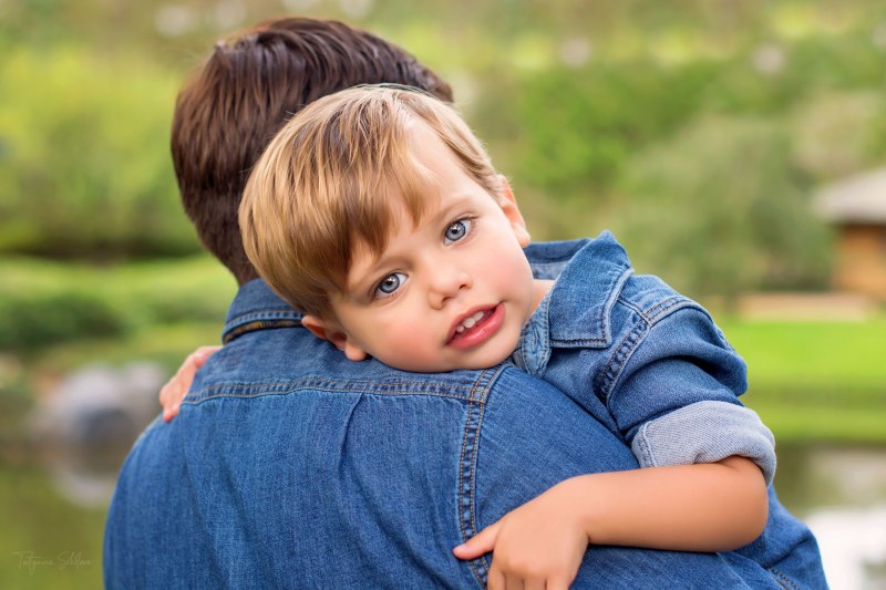 Family Photographer in Houston; Family Sessions in Houston; Houston Lifestyle Child and Family Sessions