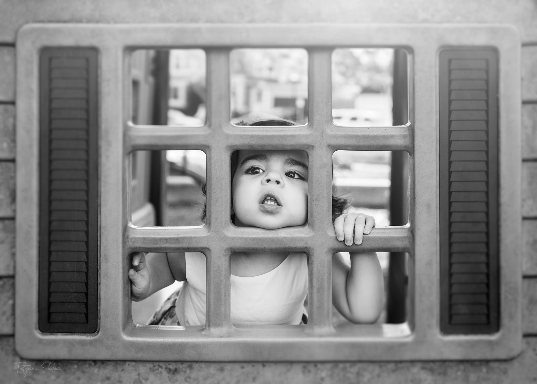 Houston Child Photographer; Houston Family Photographer; Black and White; Child Portrait